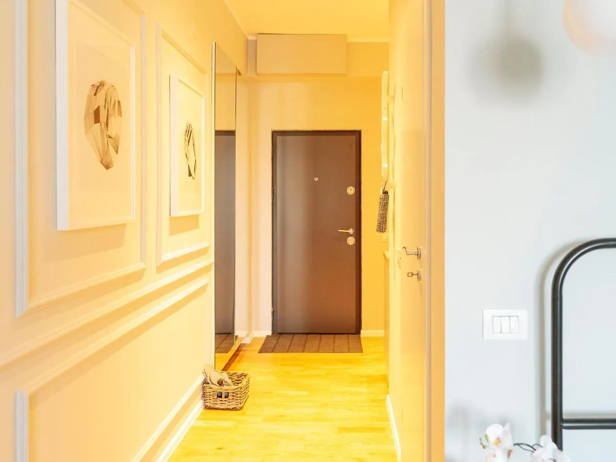 Amazing Location - Superb View - Old Town Apartment Bucharest