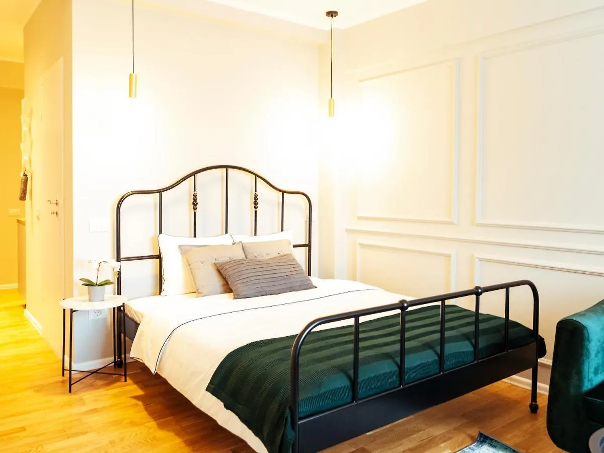 Amazing Location - Superb View - Old Town Apartment Bucharest